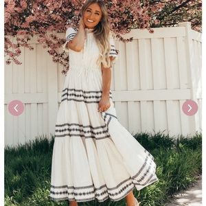 Ivy City Santorini embroidered dress